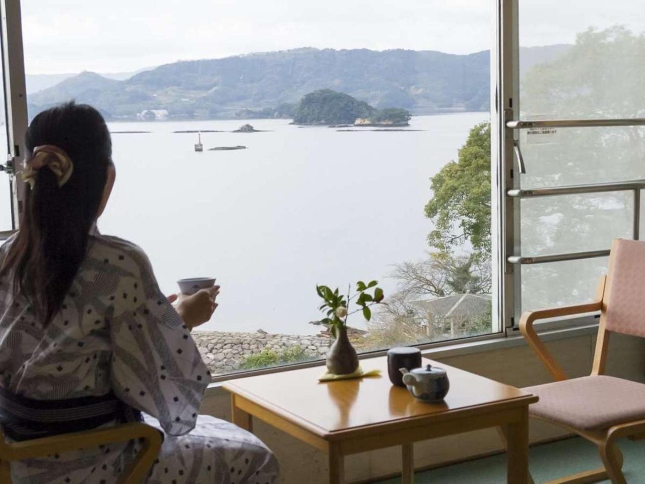 Kokuminshukusha Irohajima Hotel คาราสึ ภายนอก รูปภาพ