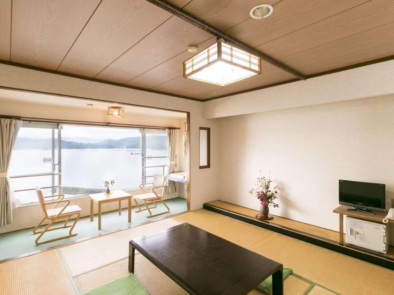 Kokuminshukusha Irohajima Hotel คาราสึ ภายนอก รูปภาพ